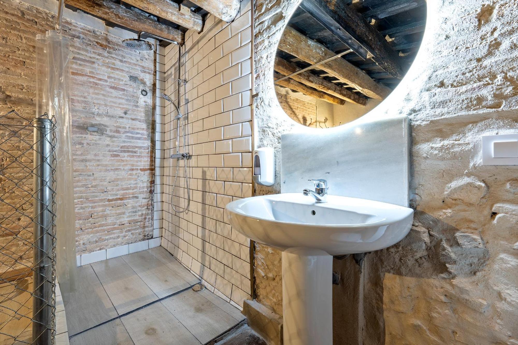 Séjour chez l'habitant Hauzify I Novavila Centre *