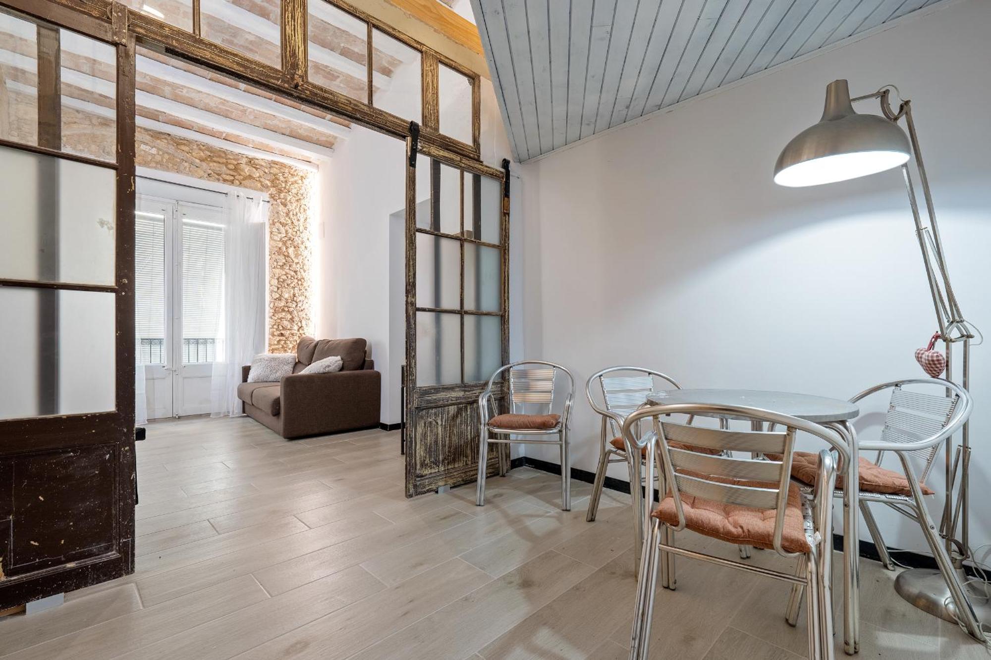 Homestay Hauzify I Novavila Centre